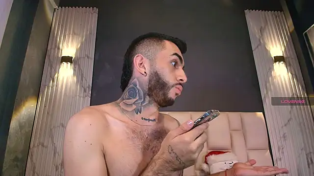 Marcelo ruiz  online show from December 2, 7:59 pm