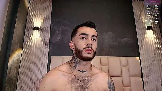 Marcelo ruiz  online show from July 4, 7:07 pm