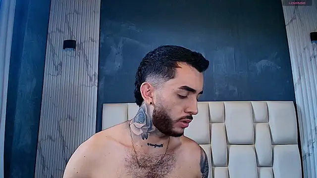 Marcelo ruiz  online show from May 11, 6:49 pm