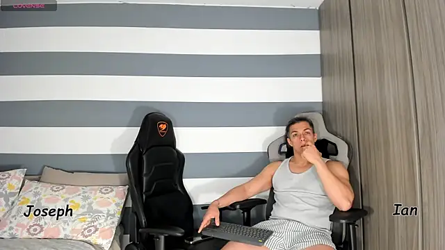 ianandjosephx online show from September 20, 10:42 am