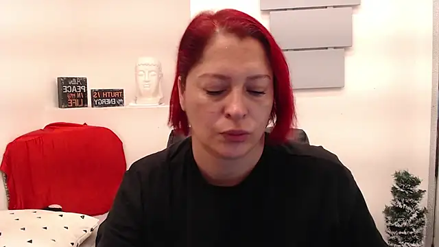 Snapshot of eva_twiss chatting on February 11, 12:05 pm eva twiss online show from February 11, 12:05 pm