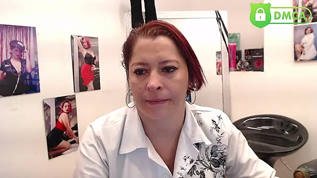 eva twiss online show from September 15, 11:43 am