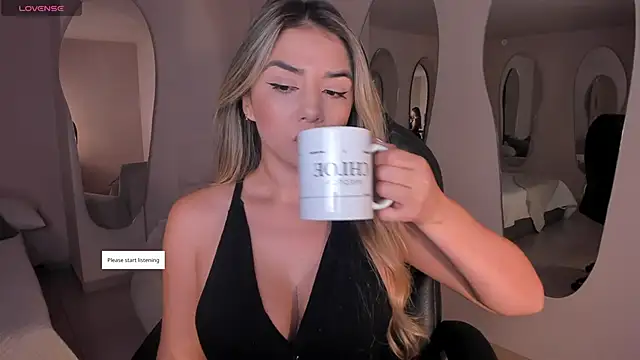 ChloePreston  online show from May 9, 11:13 am