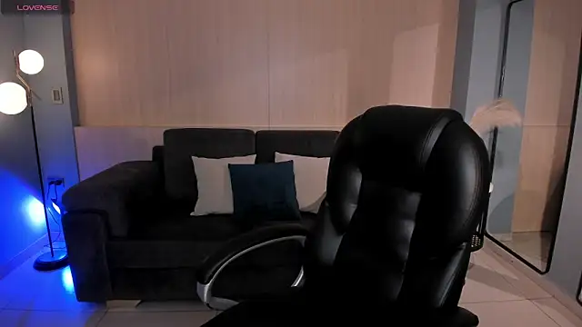 ChloePreston  online show from March 22, 11:01 am