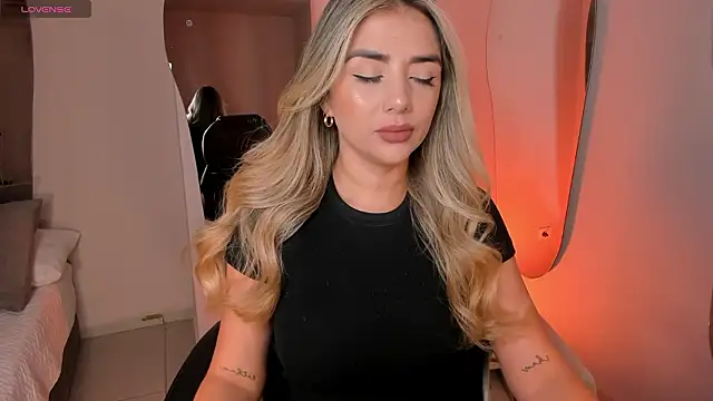 ChloePreston  online show from March 11, 10:53 am