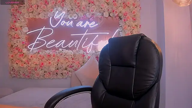 ChloePreston  online show from January 16, 10:41 am