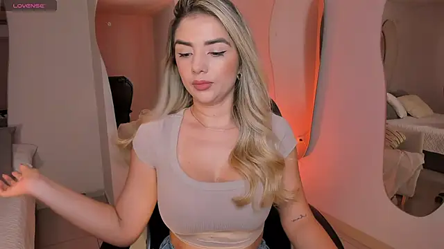 ChloePreston  online show from March 12, 10:52 am