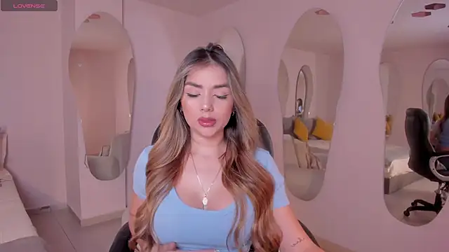 ChloePreston  online show from March 5, 10:44 am