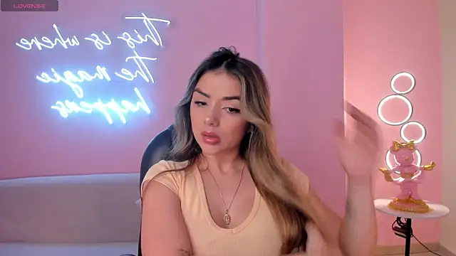 ChloePreston  online show from March 11, 10:40 am