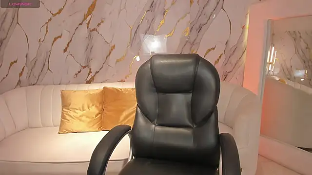 ChloePreston  online show from February 14, 11:21 am