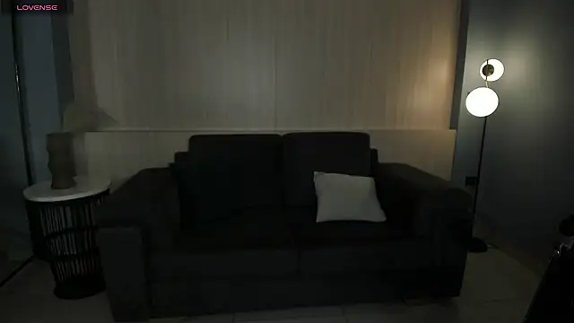 Snapshot of ChloePreston_ chatting on June 7, 11:04 am ChloePreston online show from June 7, 11:04 am