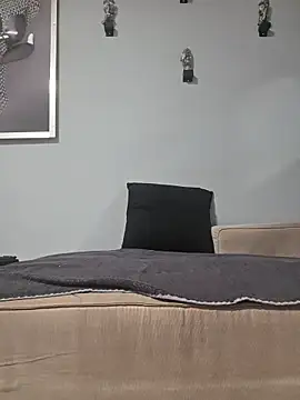 dickinyouto online show from June 17, 5:29 am