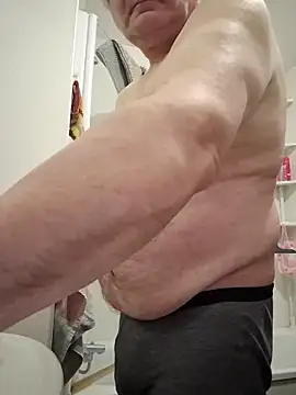 Bretoncool online show from April 7, 1:02 pm