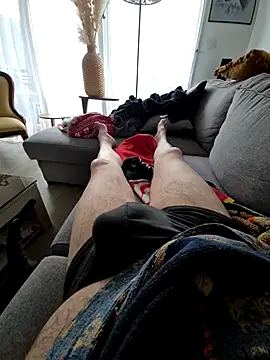 Snapshot of Bretoncool chatting on February 1, 3:54 pm Bretoncool online show from February 1, 3:54 pm