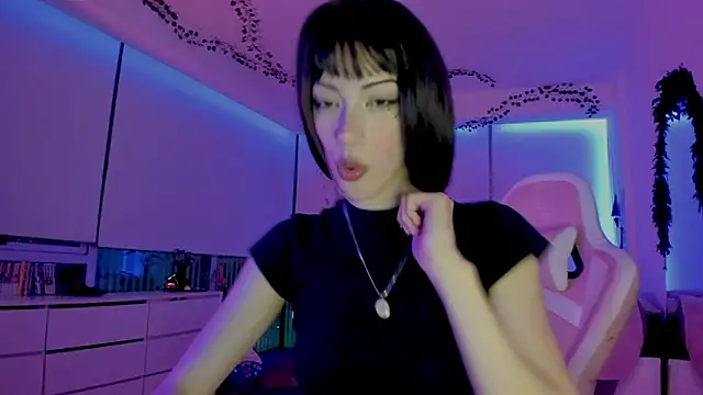 BaniGyaru online show from April 19, 1:17 am