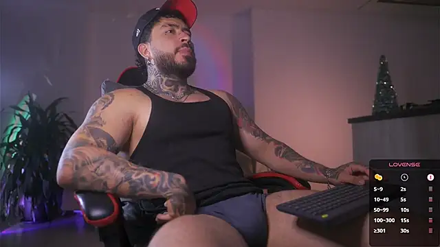 LeoSalvatore  online show from March 19, 3:17 am