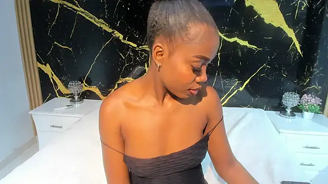 CarlieLyn online show from January 15, 7:17 pm