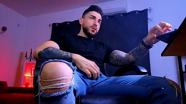 MightyAaron66 online show from March 20, 3:51 am