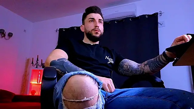 MightyAaron66 online show from March 23, 3:17 am