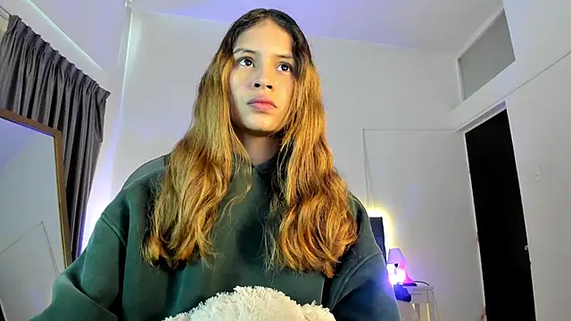 Snapshot of Tamy_edwards chatting on October 12, 12:06 pm Tamy edwards online show from October 12, 12:06 pm
