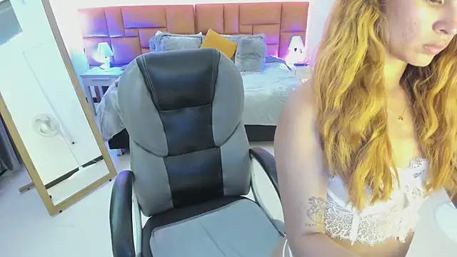 Tamy edwards online show from March 26, 8:18 pm