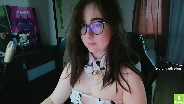 Snapshot of el_sweety chatting on September 22, 9:04 am el sweety online show from September 22, 9:04 am