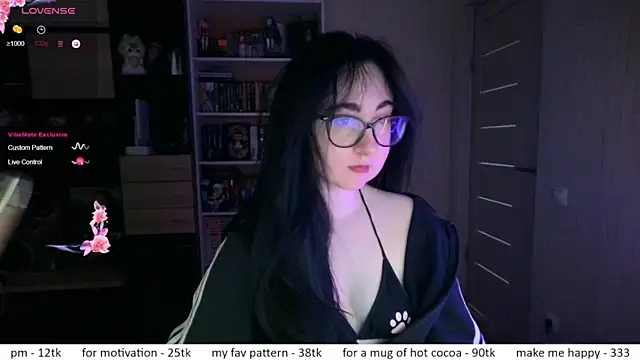 Snapshot of el_sweety chatting on May 15, 10:35 am el sweety online show from May 15, 10:35 am