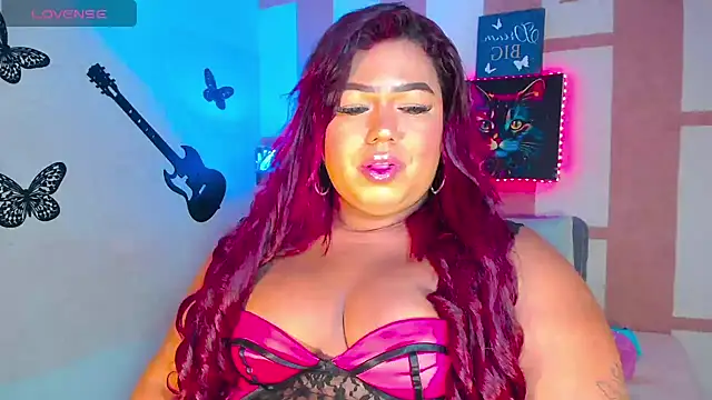 Snapshot of OpraxBellinda chatting on June 19, 3:23 am OpraxBellinda online show from June 19, 3:23 am