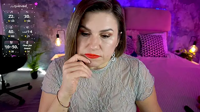 KiraRoxx online show from February 21, 8:22 pm