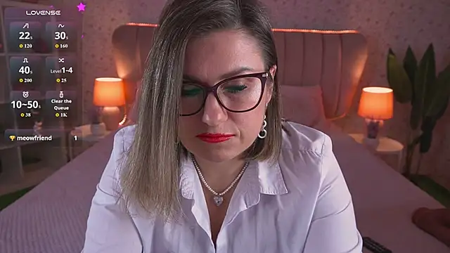 KiraRoxx online show from February 4, 6:58 pm