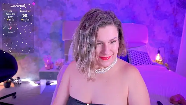 KiraRoxx online show from March 1, 7:58 pm