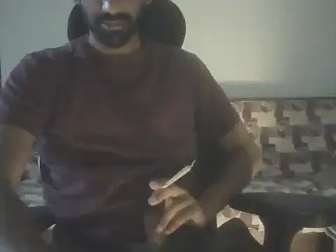 Snapshot of dominanthubby chatting on February 6, 8:23 pm dominanthubby online show from February 6, 8:23 pm