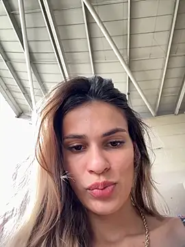 cuteluci  online show from September 25, 7:42 pm