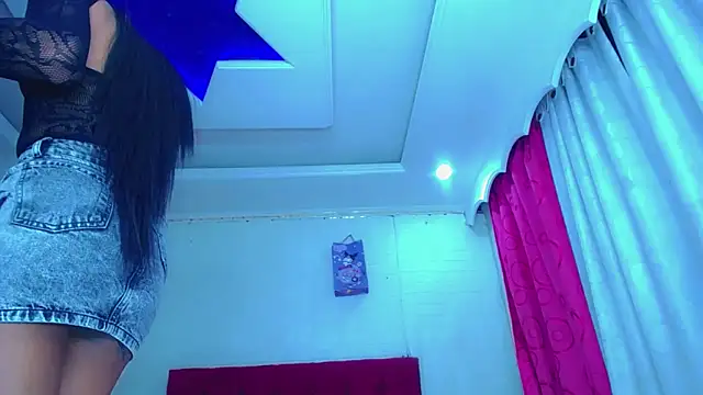 NahomiCamper online show from March 15, 10:06 pm