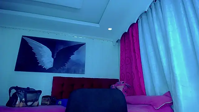 NahomiCamper online show from October 15, 11:24 pm