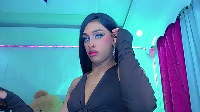 NahomiCamper online show from March 22, 9:00 am