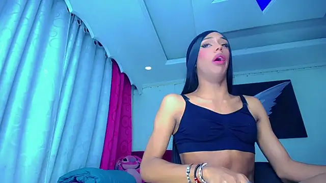 NahomiCamper online show from October 23, 10:19 pm