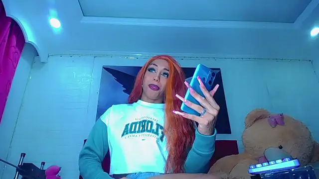 NahomiCamper online show from January 13, 10:13 pm