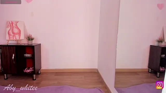 AbyWhitee online show from September 24, 12:11 pm