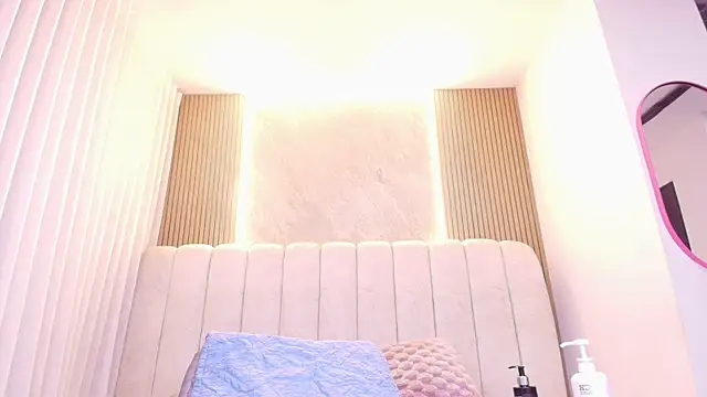 kata hazel online show from April 25, 7:22 pm