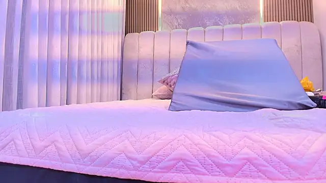 Snapshot of kata_hazel chatting on November 19, 7:25 pm kata hazel online show from November 19, 7:25 pm