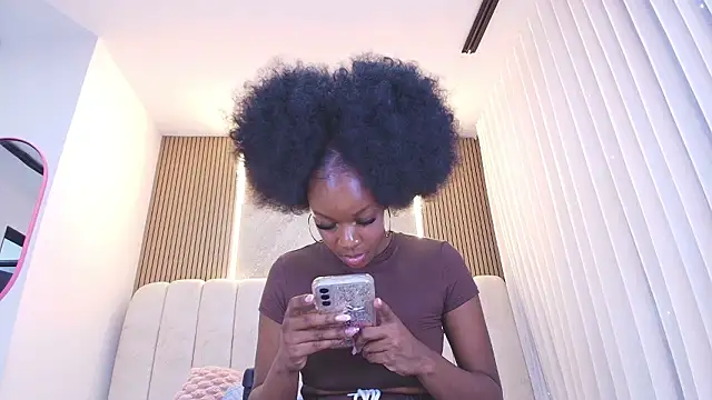 kata hazel online show from March 21, 7:18 pm