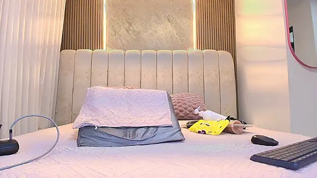 kata hazel online show from March 9, 7:17 pm