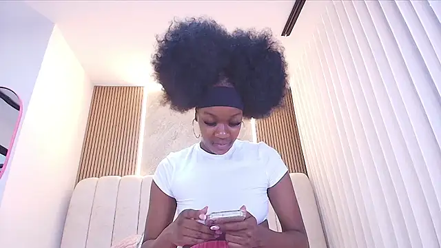 kata hazel online show from March 24, 7:14 pm