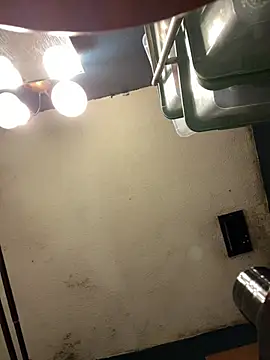 Dambaby25 online show from April 2, 11:44 pm