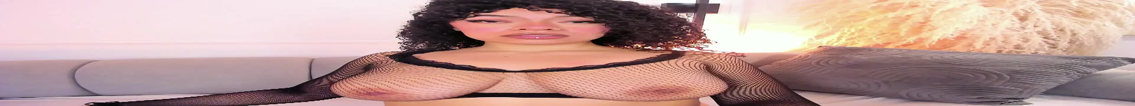 Alyssa Houston online show from May 8, 12:09 pm