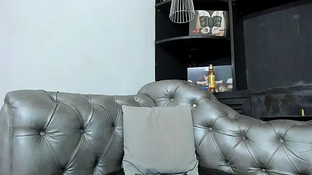 HeellBoy  online show from November 1, 7:41 pm