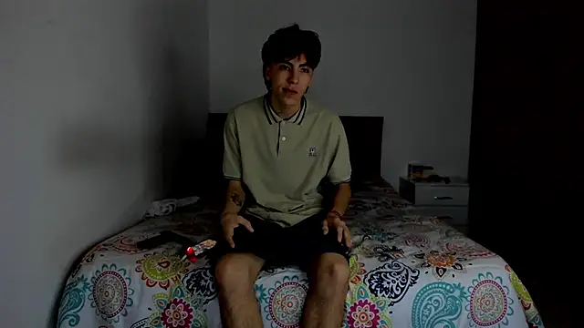 HeellBoy  online show from February 23, 6:03 am