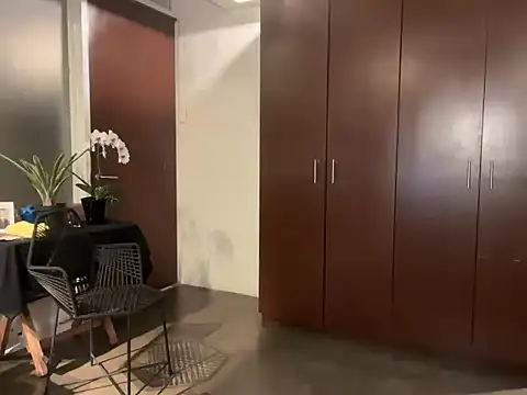 alanan881 online show from November 12, 2:37 am