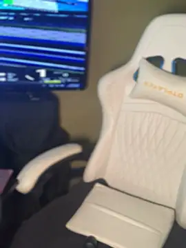 CrownedNyaries online show from February 25, 2:48 pm